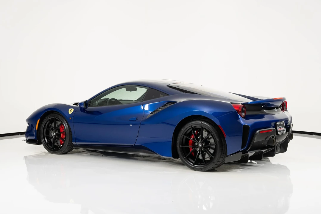 2020 Ferrari 488 Pista - Image 4 of 31