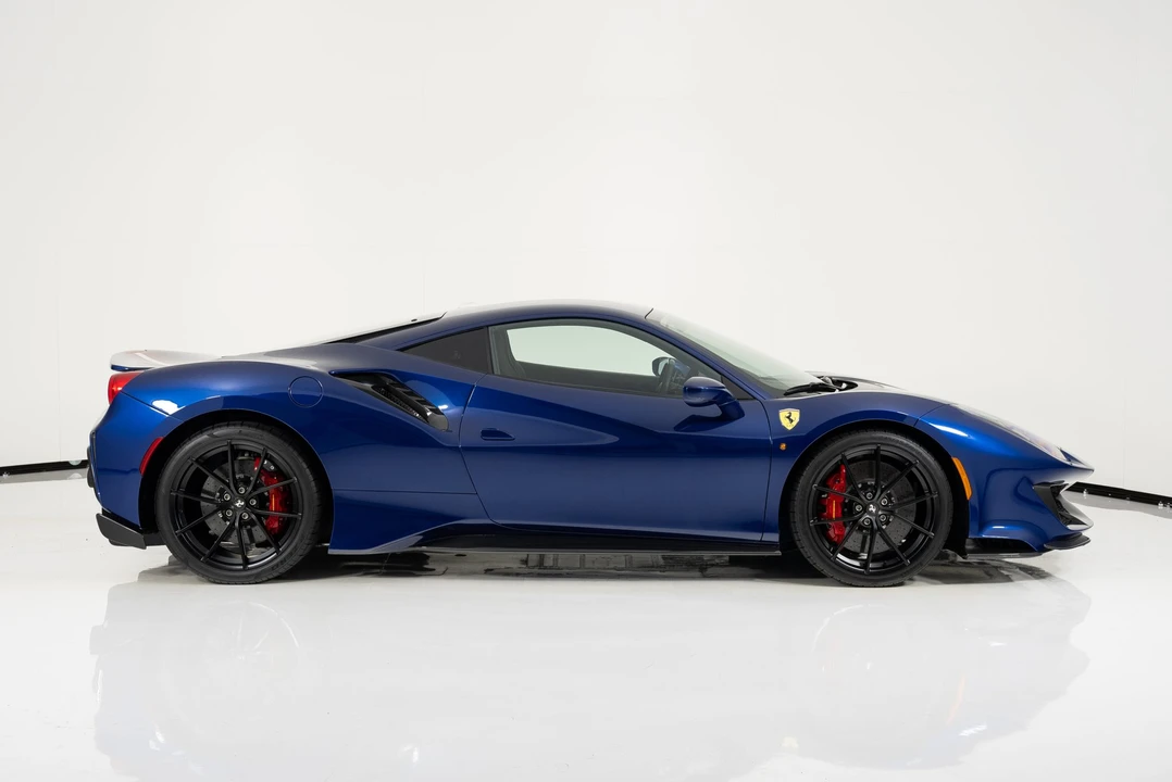 2020 Ferrari 488 Pista - Image 7 of 31