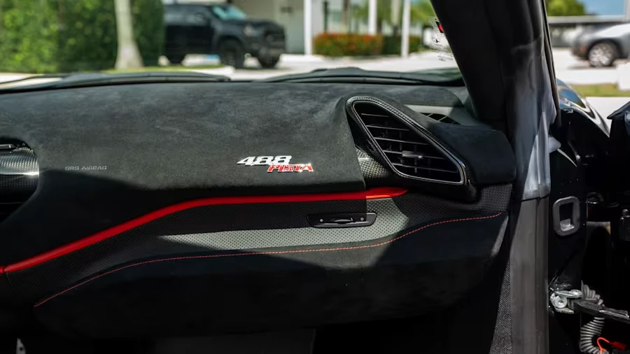 2020 Ferrari 488 Pista - Image 23 of 30