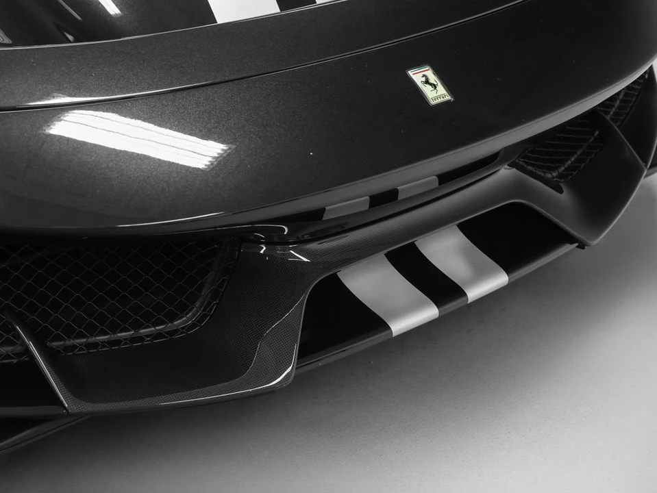 2020 Ferrari 488 Pista - Image 9 of 31