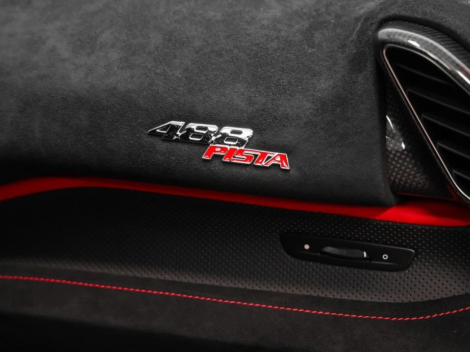 2020 Ferrari 488 Pista - Image 31 of 31