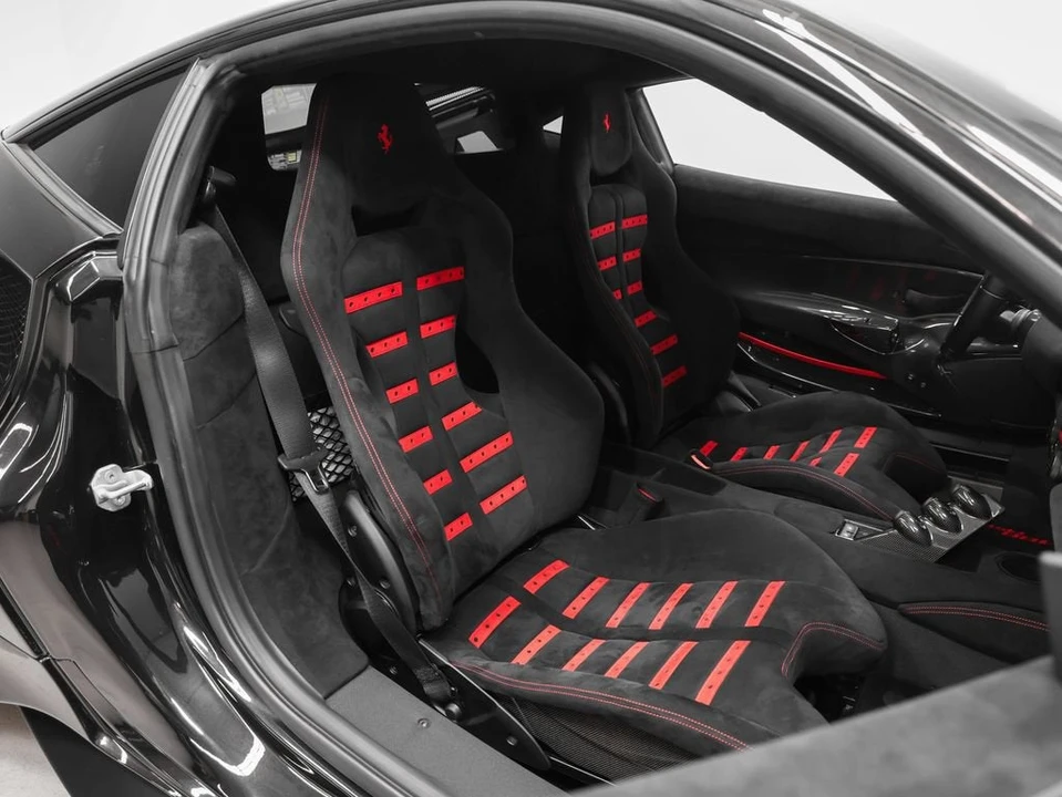 2020 Ferrari 488 Pista - Image 26 of 31