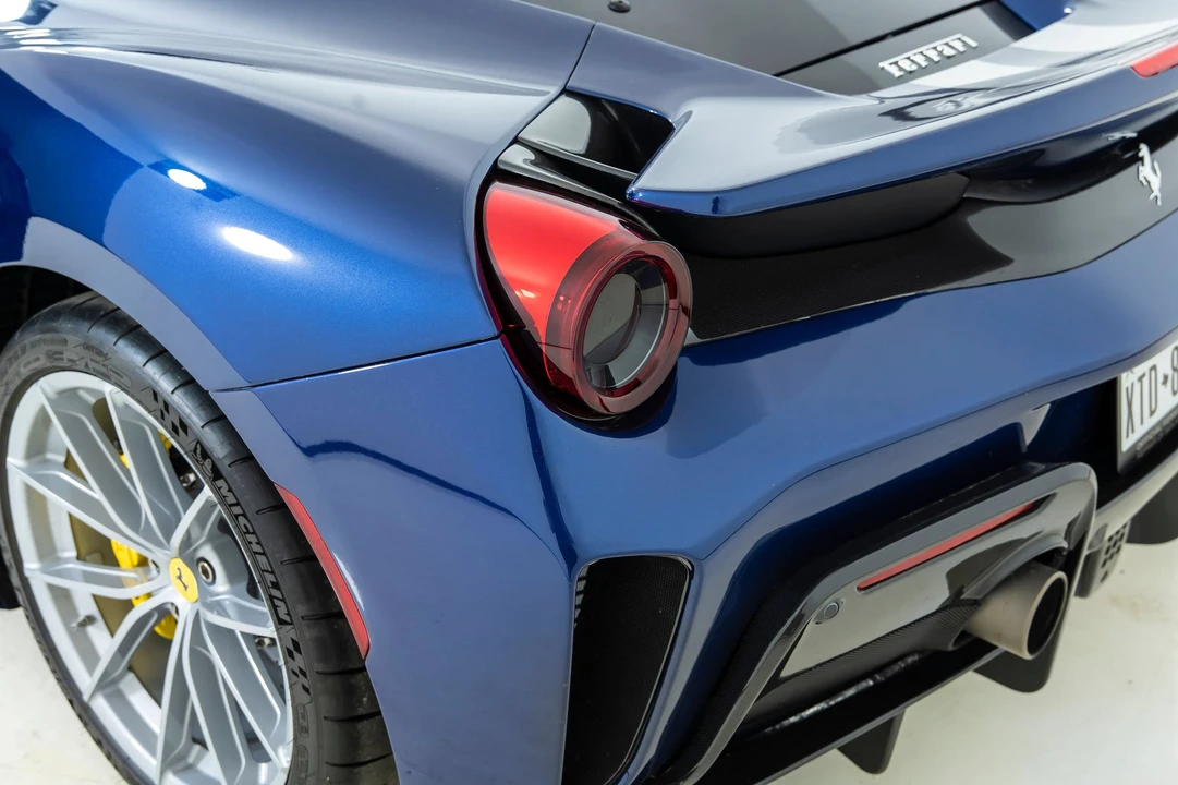 2020 Ferrari 488 Pista - Image 25 of 31