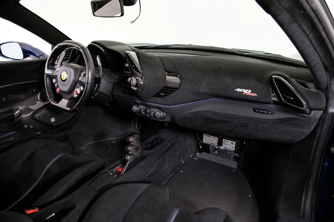 2020 Ferrari 488 Pista - Image 16 of 31