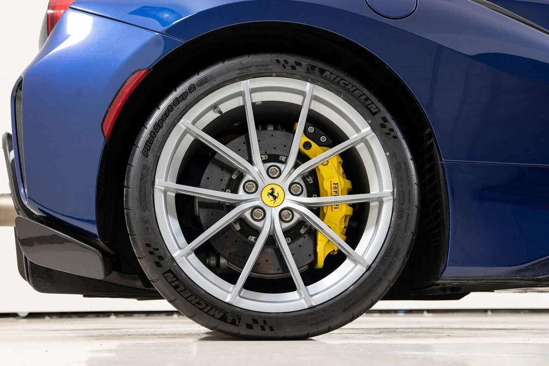 2020 Ferrari 488 Pista - Image 19 of 31