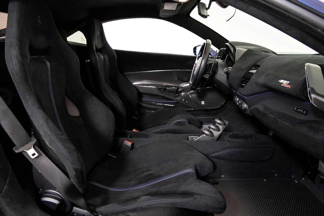 2020 Ferrari 488 Pista - Image 13 of 31