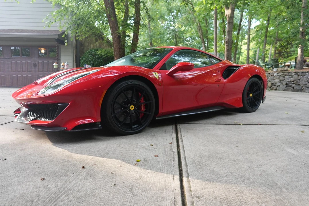 2020 Ferrari 488 Pista - Image 6 of 31