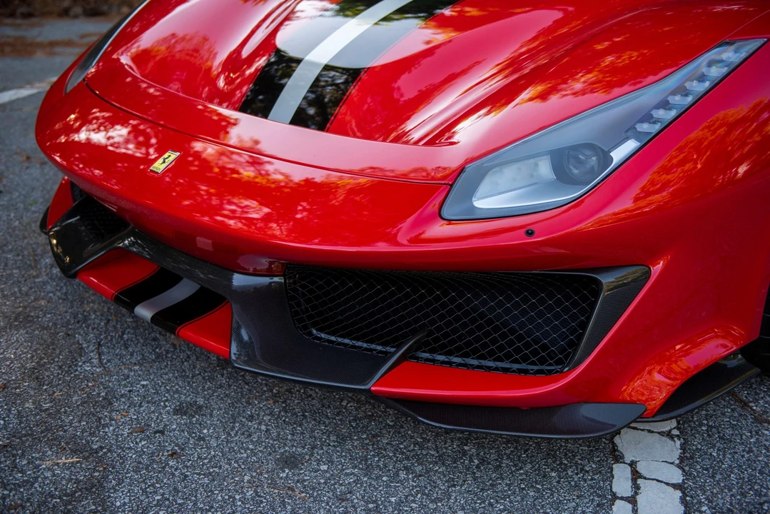 2020 Ferrari 488 Pista - Image 25 of 31