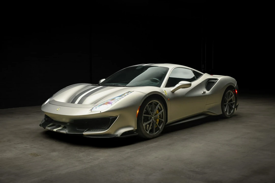 2020 Ferrari 488 Pista - Image 14 of 31