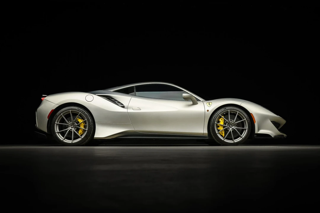 2020 Ferrari 488 Pista - Image 27 of 31