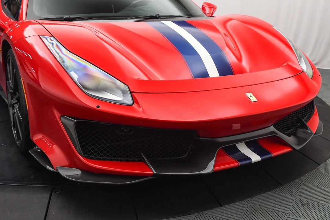 2020 Ferrari 488 Pista - Image 27 of 31