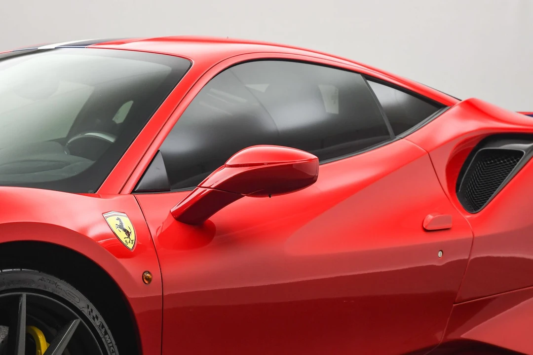 2020 Ferrari 488 Pista - Image 9 of 31