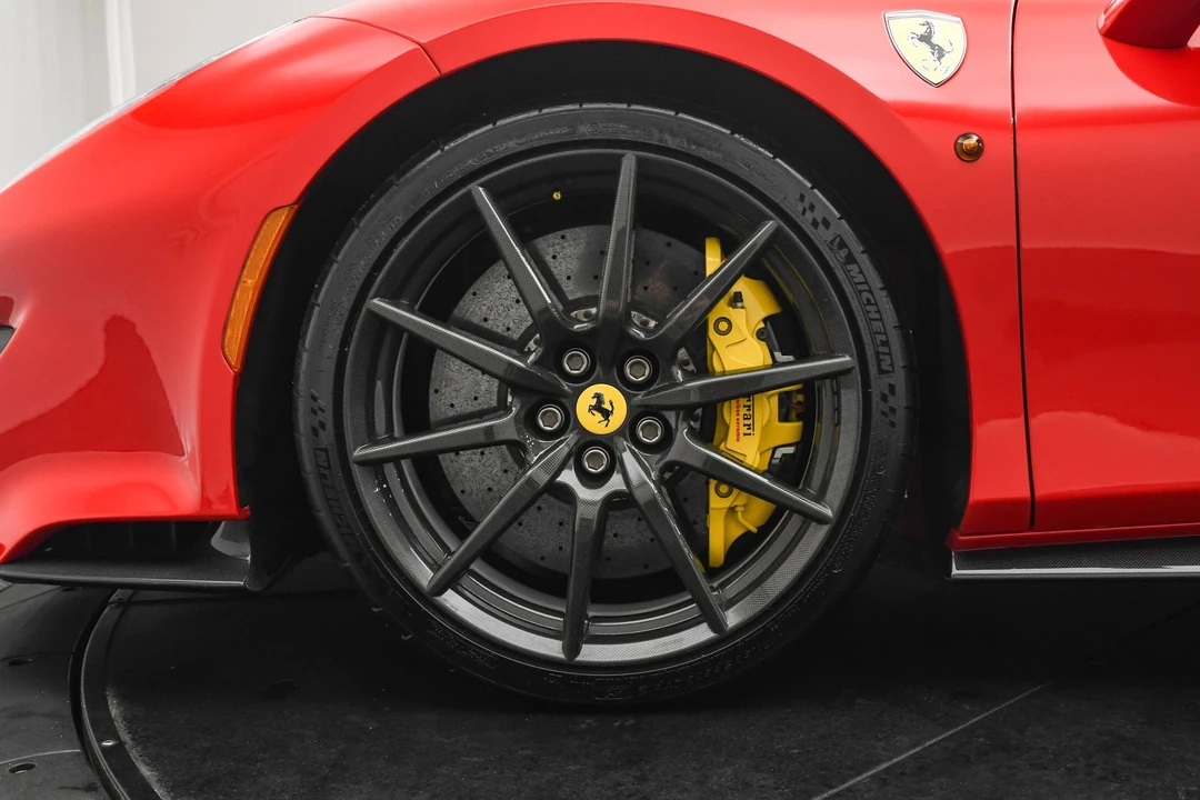 2020 Ferrari 488 Pista - Image 23 of 31