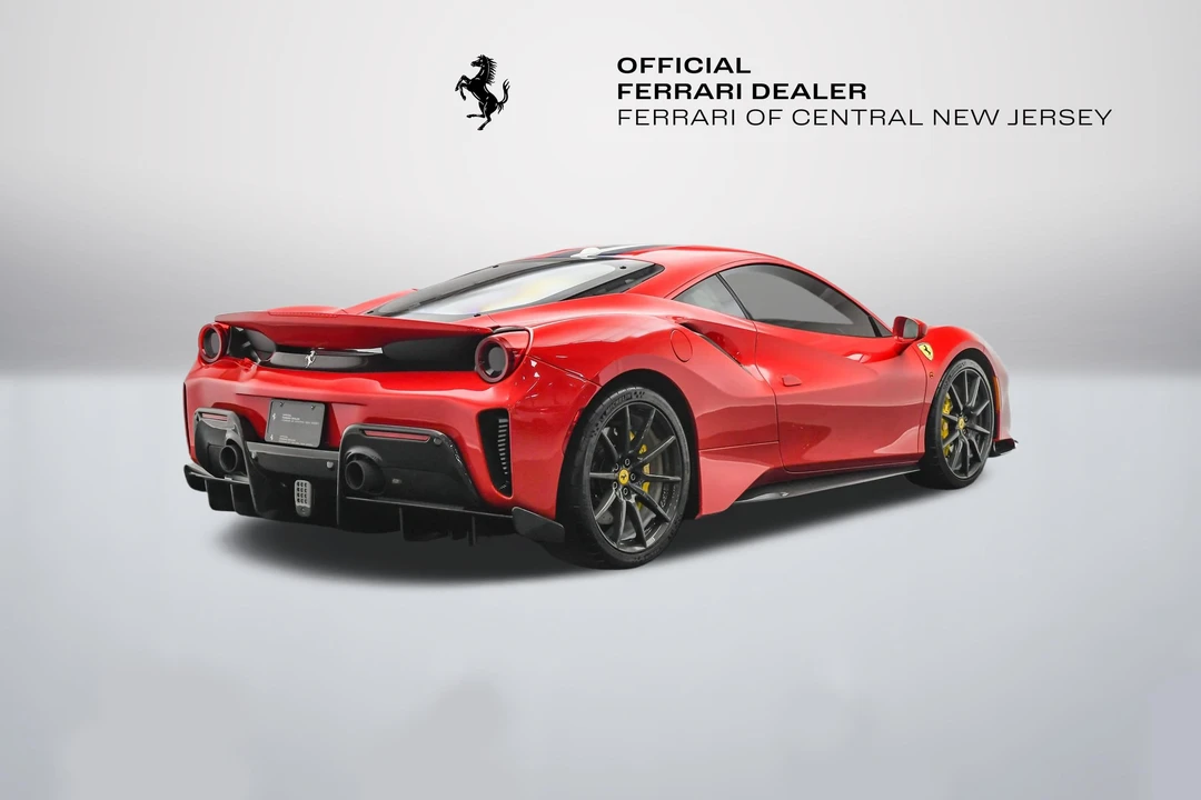2020 Ferrari 488 Pista - Image 7 of 31