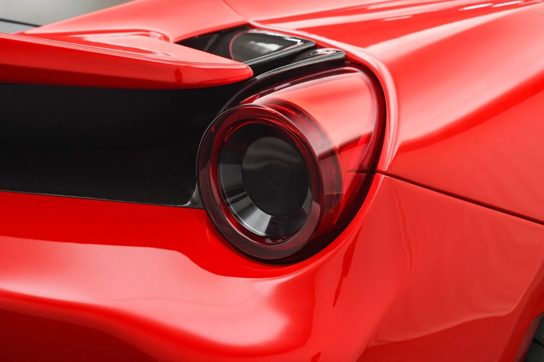 2020 Ferrari 488 Pista - Image 14 of 31