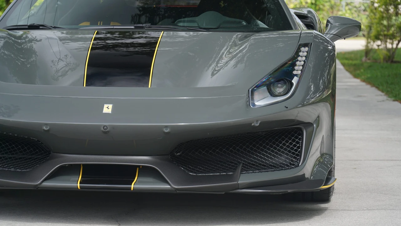 2020 Ferrari 488 Pista - Image 23 of 31