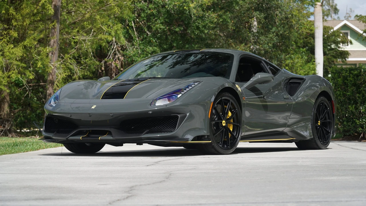 2020 Ferrari 488 Pista - Image 3 of 31