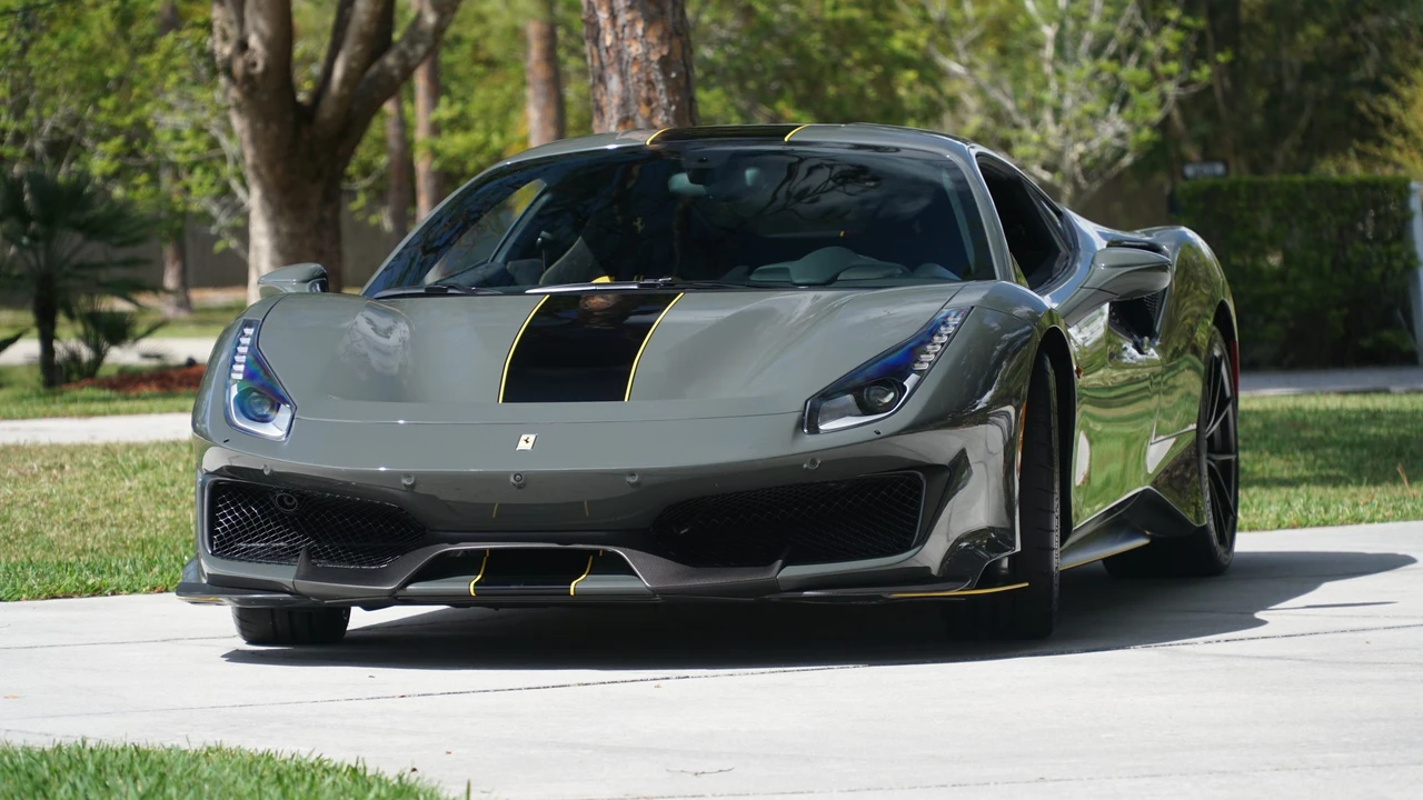 2020 Ferrari 488 Pista - Image 2 of 31