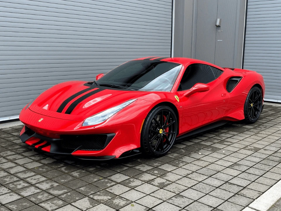 2020 Ferrari 488 Pista - Image 2 of 31