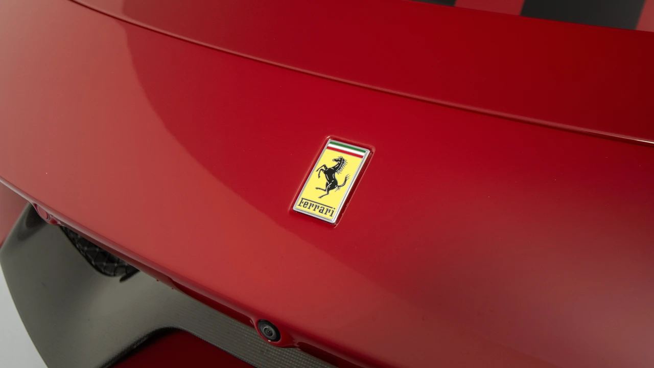 2020 Ferrari 488 Pista - Image 11 of 31