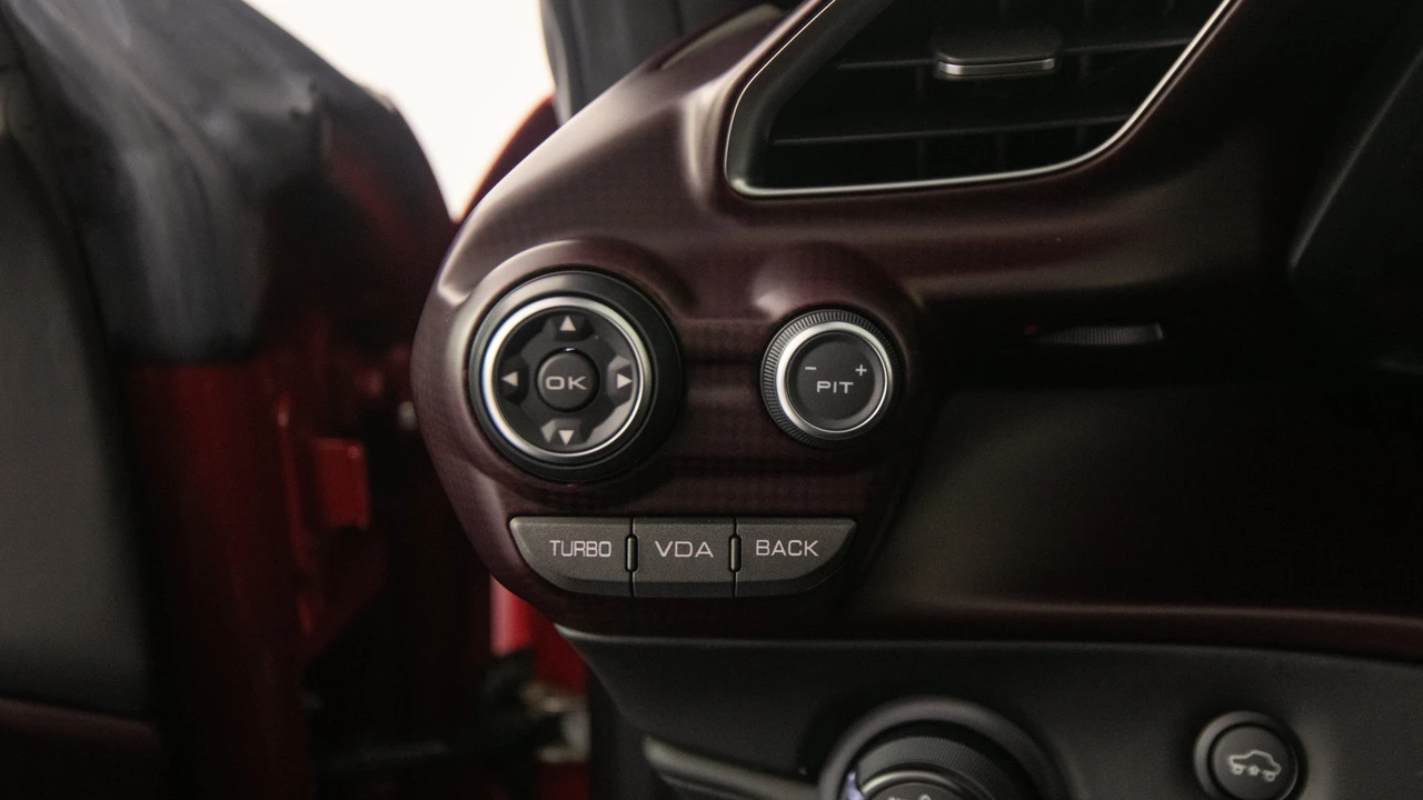 2020 Ferrari 488 Pista - Image 31 of 31