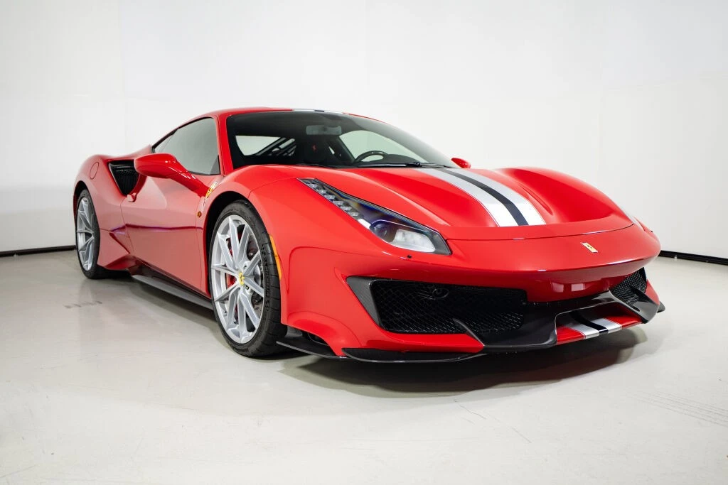 2020 Ferrari 488 Pista - Image 5 of 31