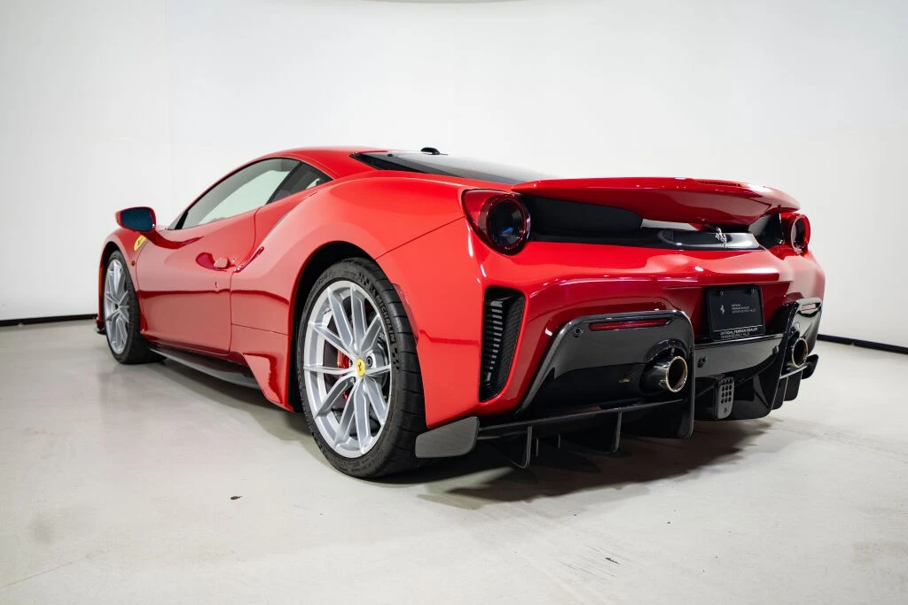 2020 Ferrari 488 Pista - Image 7 of 31
