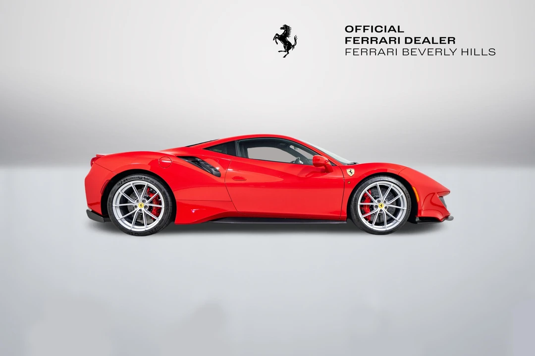 2020 Ferrari 488 Pista - Image 16 of 31