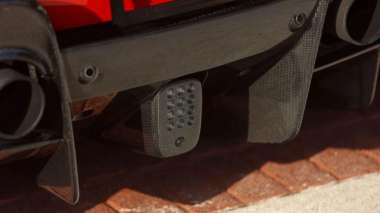 2020 Ferrari 488 Pista - Image 23 of 31