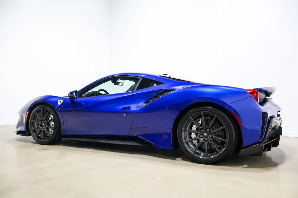 2020 Ferrari 488 Pista - Image 15 of 31