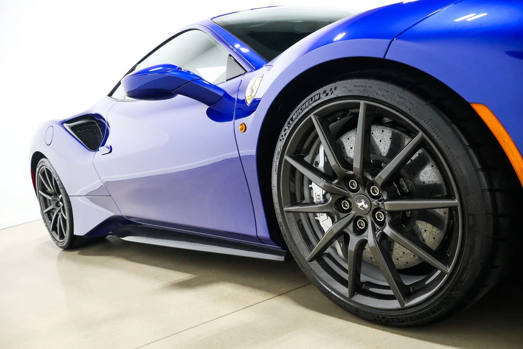 2020 Ferrari 488 Pista - Image 23 of 31