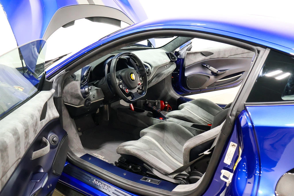 2020 Ferrari 488 Pista - Image 28 of 31