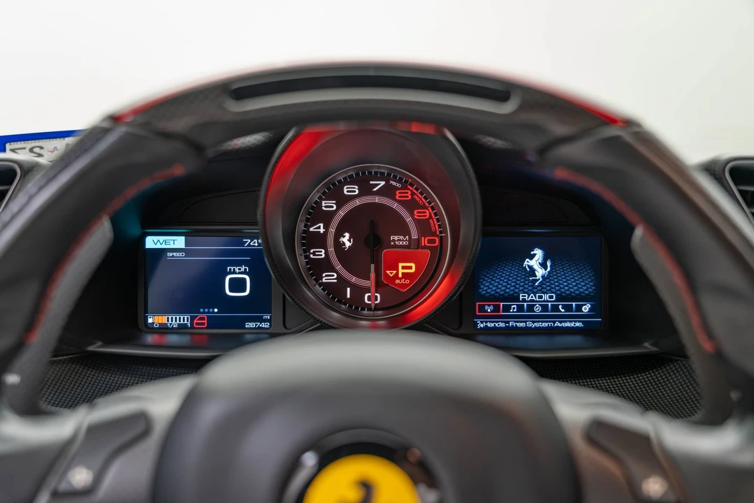 2020 Ferrari 488 Pista - Image 28 of 31