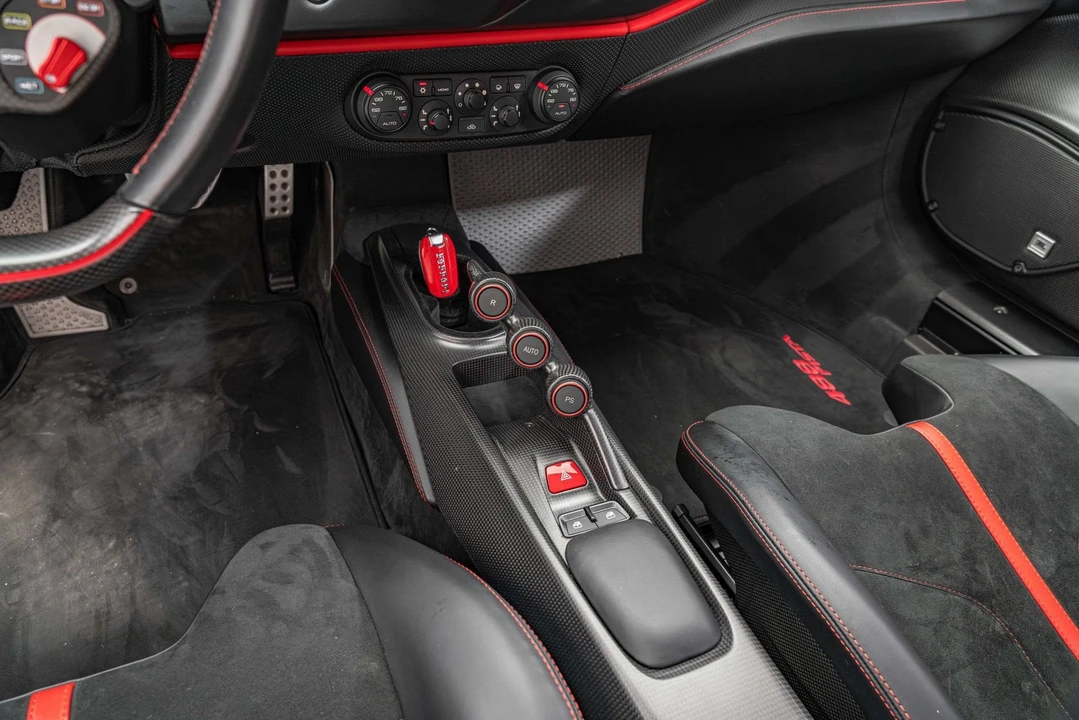 2020 Ferrari 488 Pista - Image 6 of 31