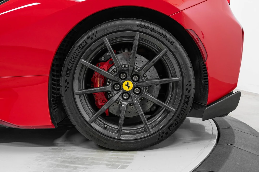 2020 Ferrari 488 Pista - Image 16 of 31