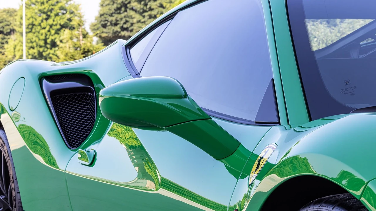 2020 Ferrari 488 Pista - Image 15 of 31