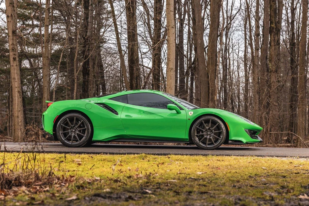2020 Ferrari 488 Pista - Image 6 of 31