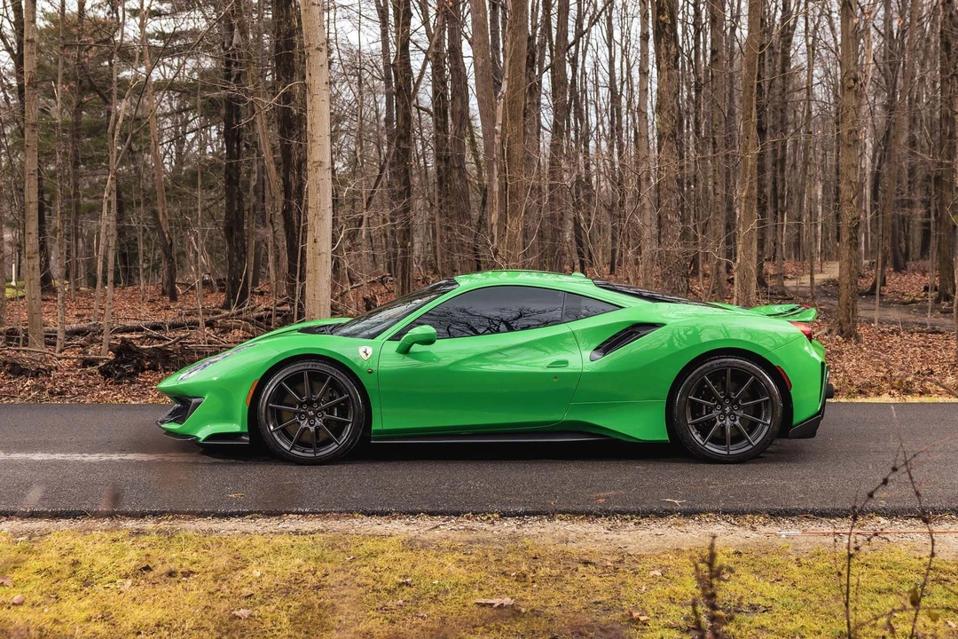 2020 Ferrari 488 Pista - Image 9 of 31