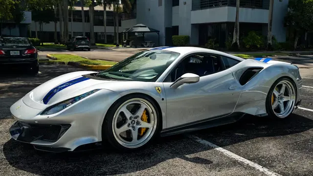 2020 Ferrari 488 Pista