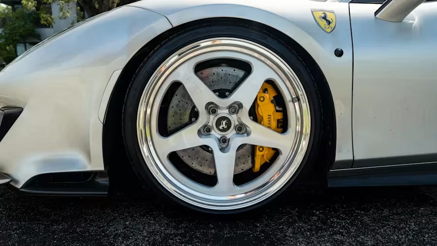 2020 Ferrari 488 Pista - Image 11 of 31