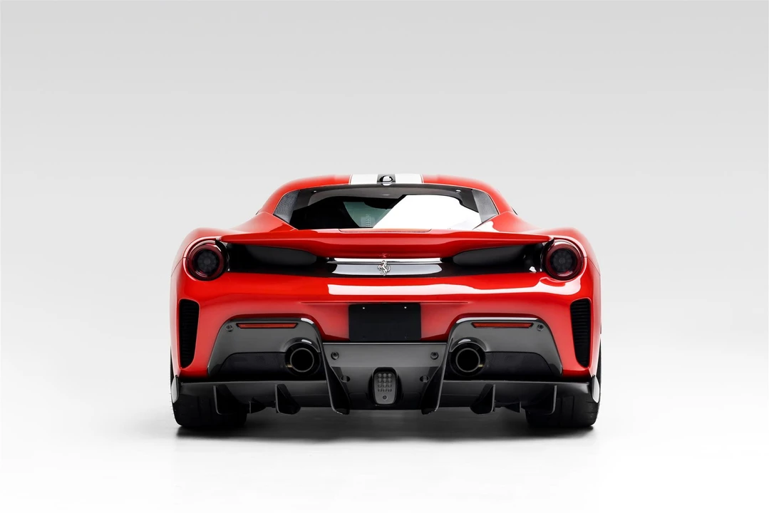 2020 Ferrari 488 Pista - Image 11 of 31