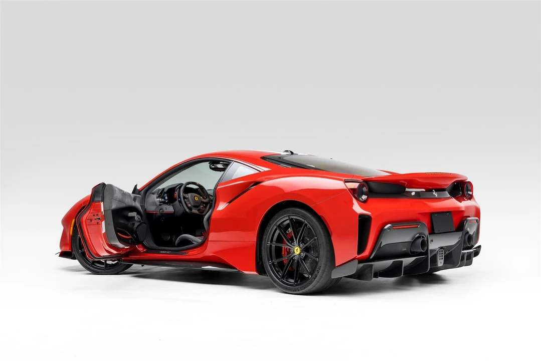 2020 Ferrari 488 Pista - Image 10 of 31
