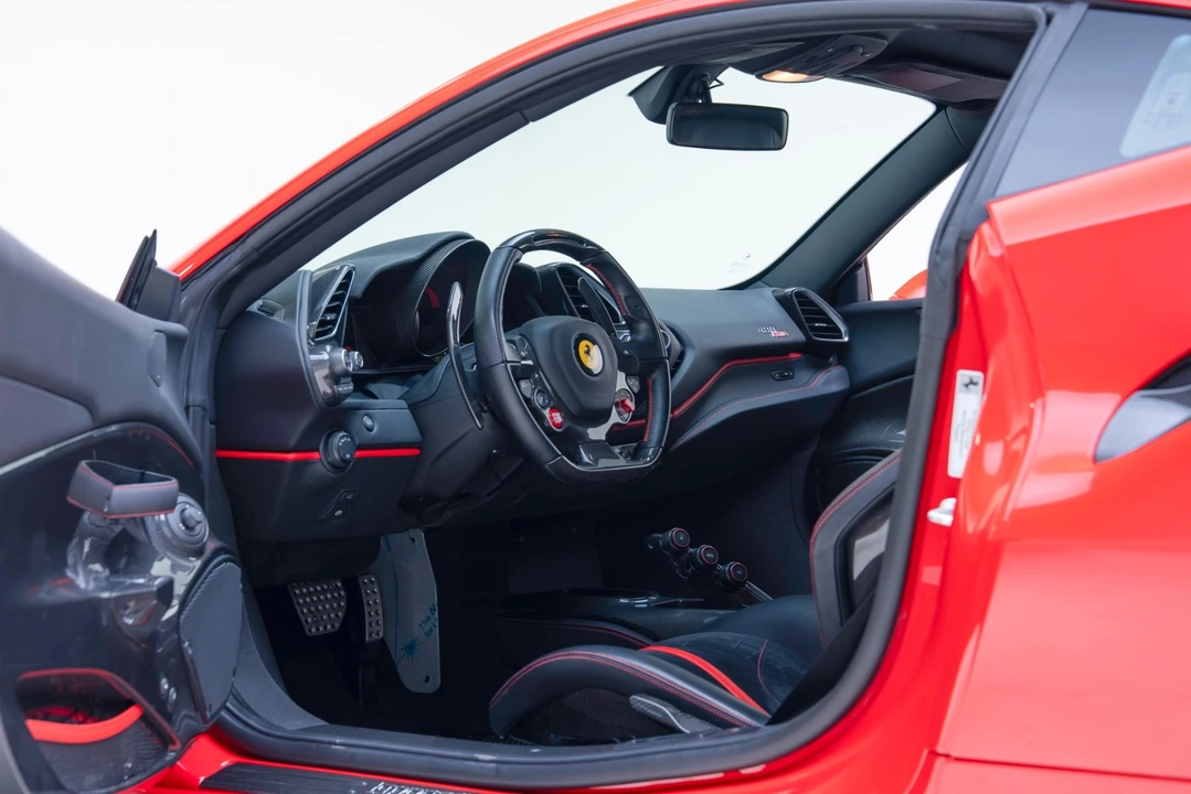2020 Ferrari 488 - Image 2 of 31