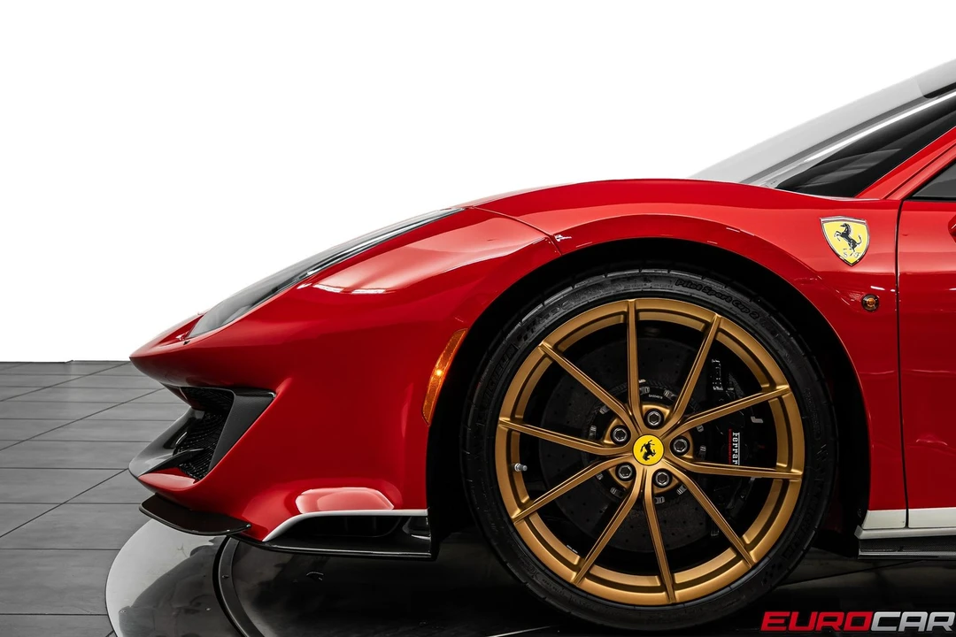 2020 Ferrari 488 Pista - Image 17 of 31