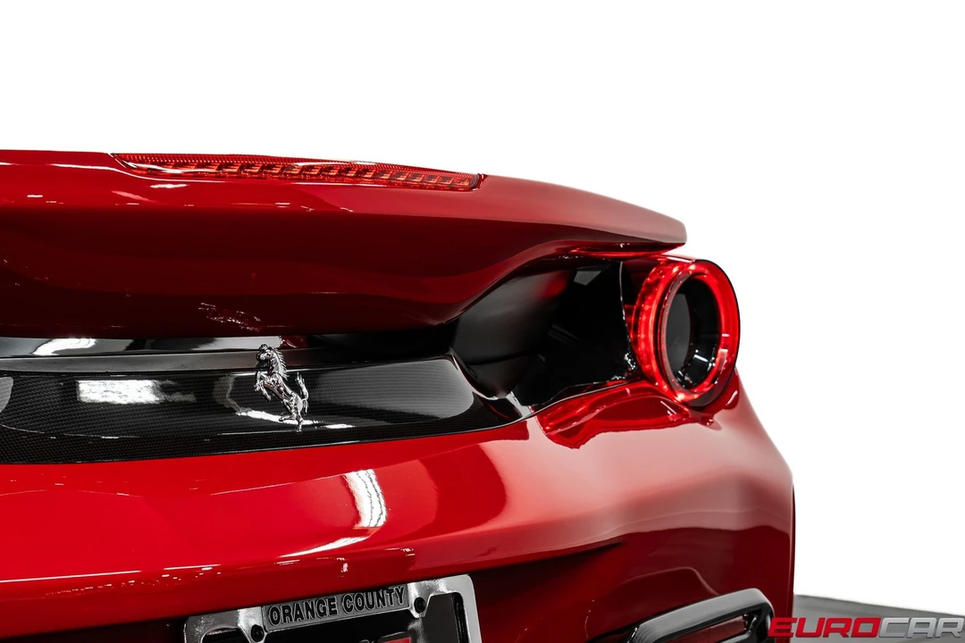 2020 Ferrari 488 Pista - Image 28 of 31