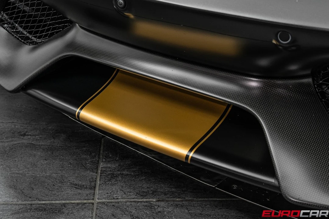 2020 Ferrari 488 Pista - Image 15 of 31
