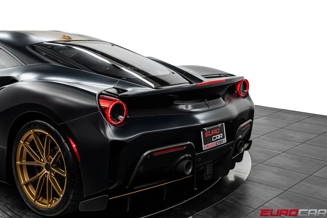 2020 Ferrari 488 Pista - Image 25 of 31