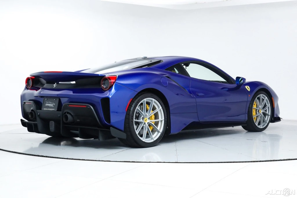 2020 Ferrari 488 - Image 3 of 21