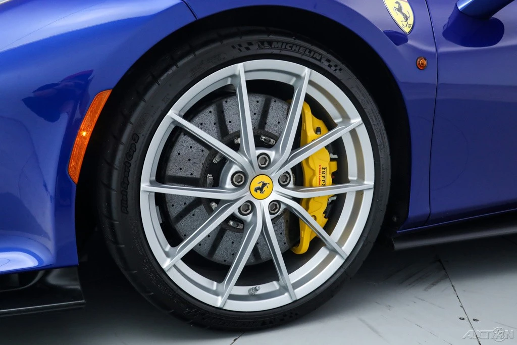 2020 Ferrari 488 - Image 15 of 21