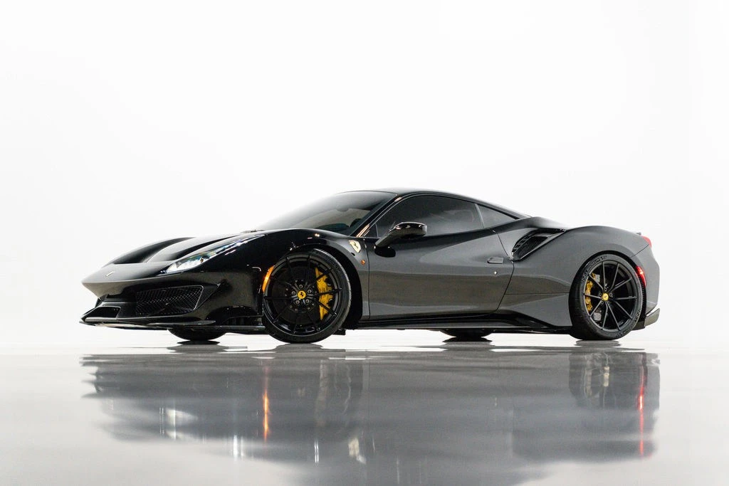 2020 Ferrari 488 - Image 2 of 21